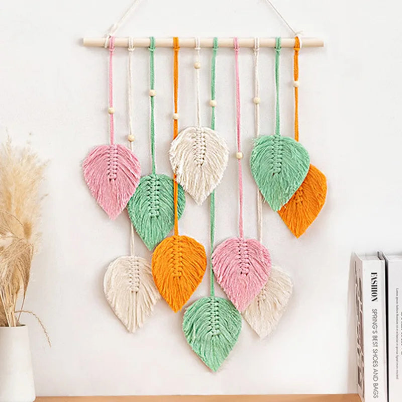 Décoration murale bohème feuilles tissées en macramé, fixation facile