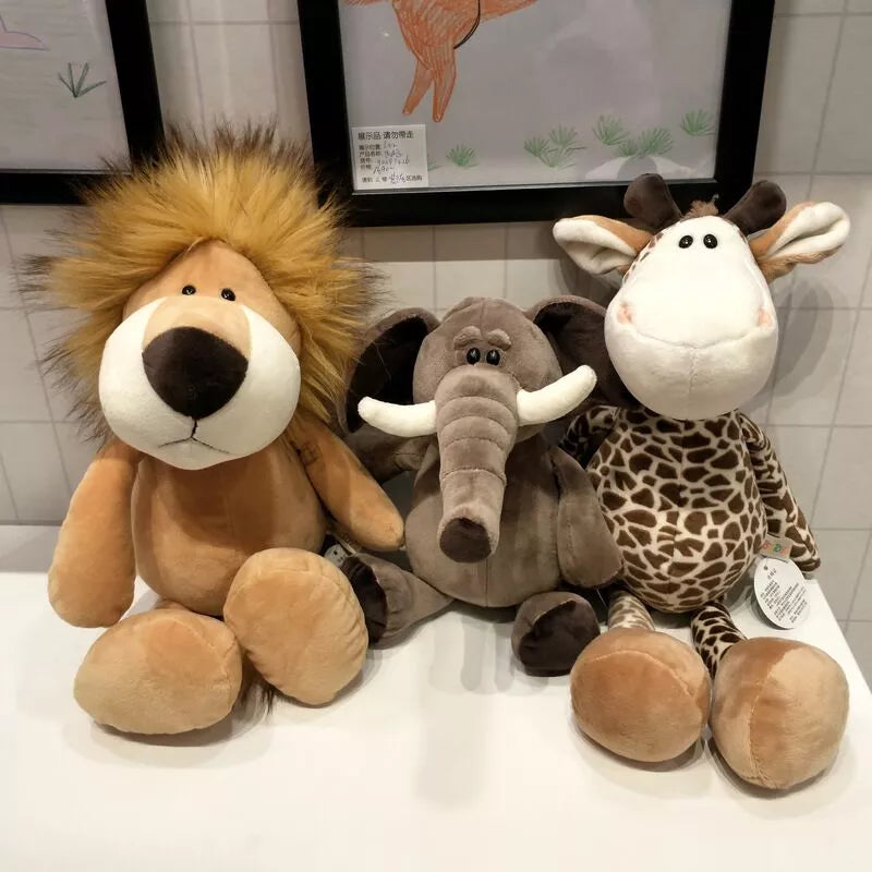 Peluches animaux de la jungle câlines